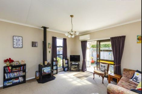 Photo of property in 11 Sandstrom Grove, Feilding, 4702