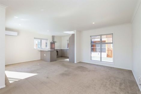 Photo of property in 2/9 Vialou Street, Hamilton Central, Hamilton, 3204