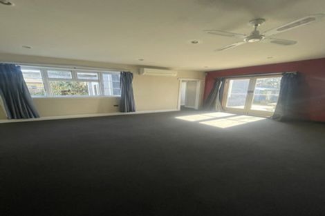 Photo of property in 10 Belfast Road, Belfast, Christchurch, 8051