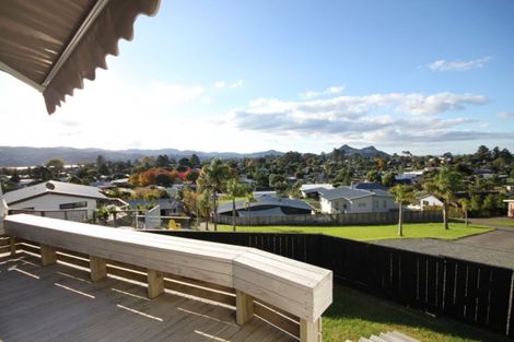 Photo of property in 49 Holland Close, Pauanui, Hikuai, 3579