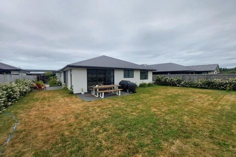 Photo of property in 33 Robert Duncan Road, Belfast, Christchurch, 8051