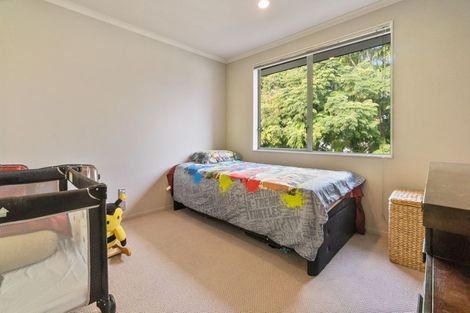 Photo of property in 33 The Track, Takanini, 2112