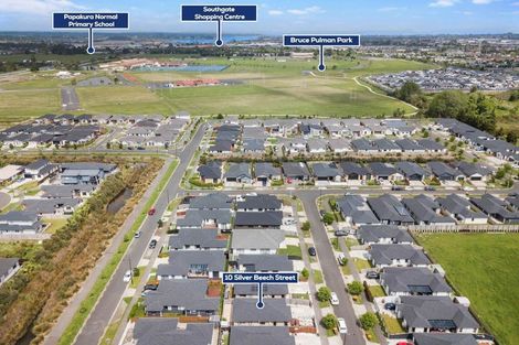 Photo of property in 10 Silver Beech Street, Takanini, 2110