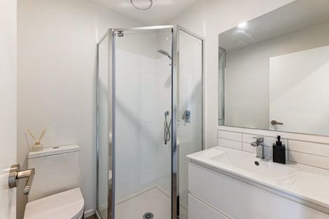 Photo of property in 2/28 Westgate Drive, Westgate, Auckland, 0614