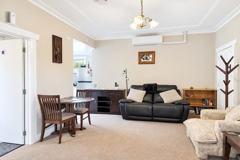Photo of property in 27 Ngamotu Road, Moturoa, New Plymouth, 4310