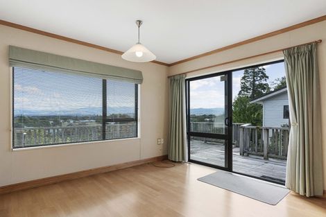 Photo of property in 5 Kauri Grove, Lansdowne, Masterton, 5810