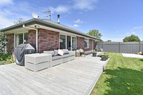 Photo of property in 6 East Belt, Rangiora, 7400