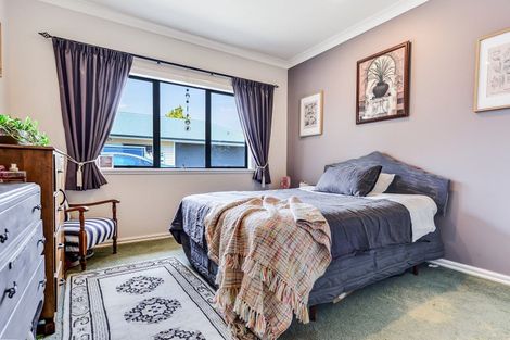 Photo of property in 143 Taylor Street, Cambridge, 3434