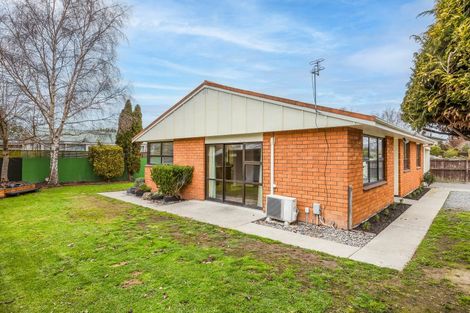 Photo of property in 198 Gayhurst Road, Dallington, Christchurch, 8061