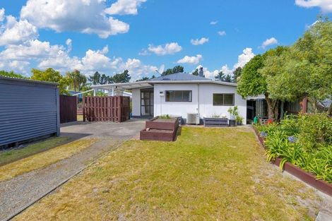 Photo of property in 20 Holton Road, Amberley, 7481