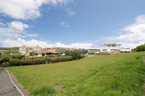 Photo of property in 35 Bella Vista Drive, Gulf Harbour, Whangaparaoa, 0930