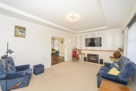 Photo of property in 10 Bond Street, Marton, 4710