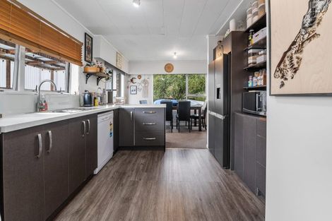 Photo of property in 1 Parkcliff Road, Tikitere, Rotorua, 3074