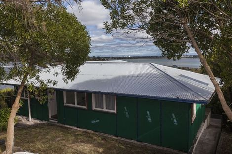 Photo of property in 15 Balmoral Lane, Redcliffs, Christchurch, 8081