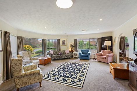 Photo of property in 12 Pinewood Grove, Paraparaumu Beach, Paraparaumu, 5032