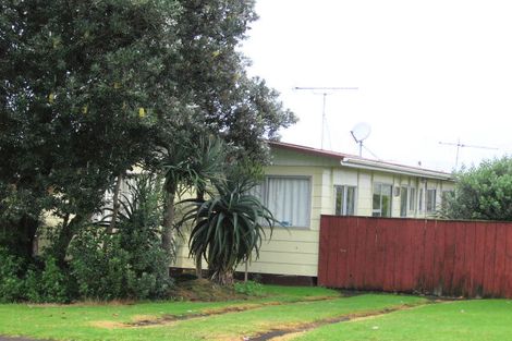 Photo of property in 1 Amorino Drive, Red Beach, 0932