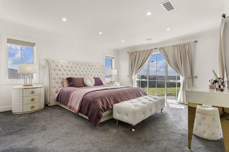 Photo of property in 34 Michael Bosher Way, Flat Bush, Auckland, 2019