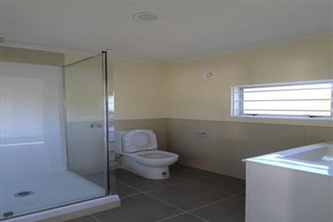 Photo of property in 9 Paulange Place, Pakuranga Heights, Auckland, 2010