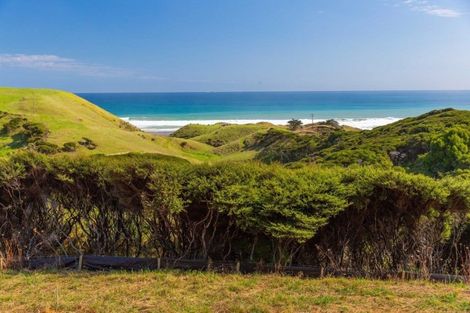 Photo of property in 1580 Whaanga Road, Raglan, 3296