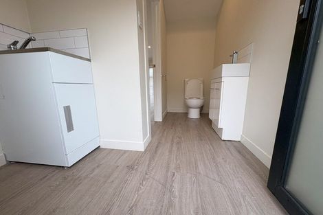 Photo of property in 40b Kervil Avenue, Te Atatu Peninsula, Auckland, 0610