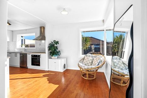 Photo of property in 1/156 Springs Road, Hornby, Christchurch, 8042