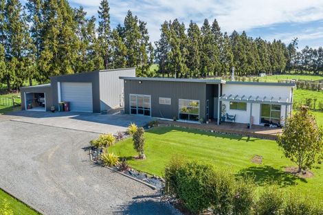 Photo of property in 112 Gladstone Road, Levin, 5571