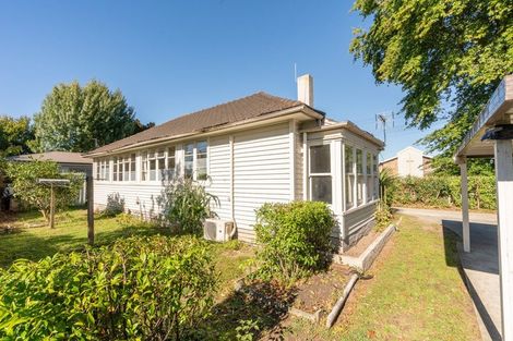 Photo of property in 2 Sare Crescent, Fairfield, Hamilton, 3214