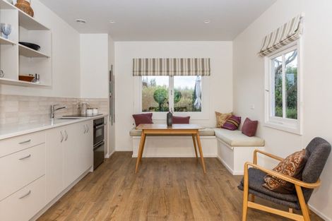 Photo of property in 340 Lawn Road, Clive, Hastings, 4180