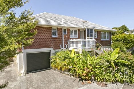 Photo of property in 94 Colwill Road, Massey, Auckland, 0614