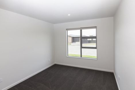Photo of property in 10 Ciaran Close, Broomfield, Christchurch, 8042