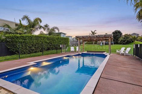 Photo of property in 126 Maire Road, Orewa, 0931