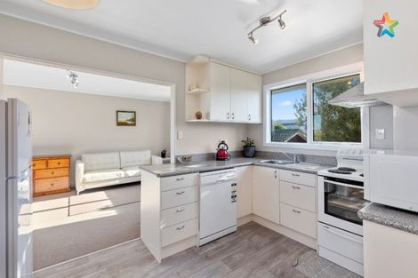 Photo of property in 40e Leighton Avenue, Waiwhetu, Lower Hutt, 5010