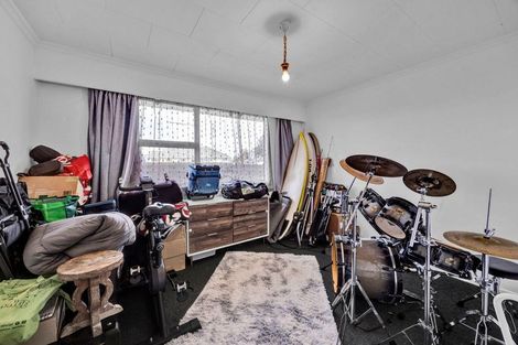 Photo of property in 70 Camberwell Road, Hawera, 4610