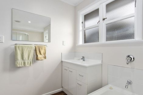 Photo of property in 251 Fergusson Drive, Heretaunga, Upper Hutt, 5018