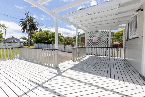 Photo of property in 13 Miller Avenue, Paeroa, 3600