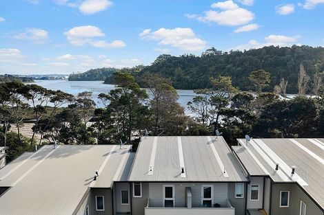 Photo of property in 1/206 Manuka Road, Bayview, Auckland, 0629