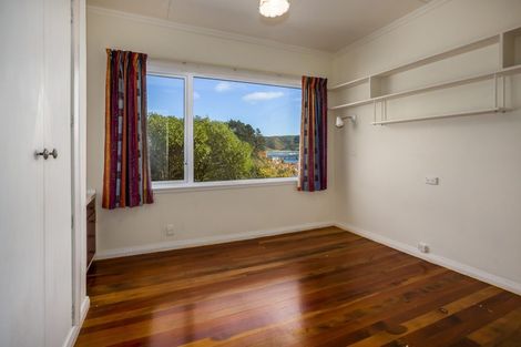 Photo of property in 53a Bayview Road, Paremata, Porirua, 5024