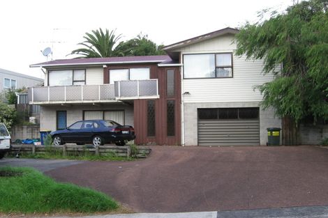 Photo of property in 142 Tiroroa Avenue, Te Atatu South, Auckland, 0610