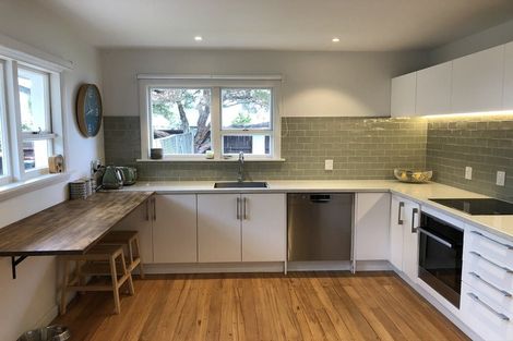 Photo of property in 8 Burgess Street, Sumner, Christchurch, 8081