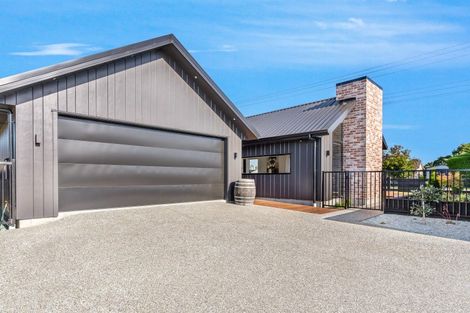 Photo of property in 63 Dejoux Road, Winton, 9720