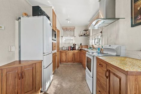 Photo of property in 21 Tatariki Street, Rosehill, Papakura, 2113