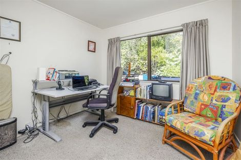 Photo of property in 26b Waiari Road, Conifer Grove, Takanini, 2112