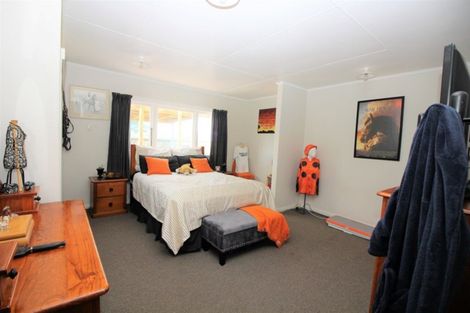 Photo of property in 3 George Street, Dannevirke, 4930