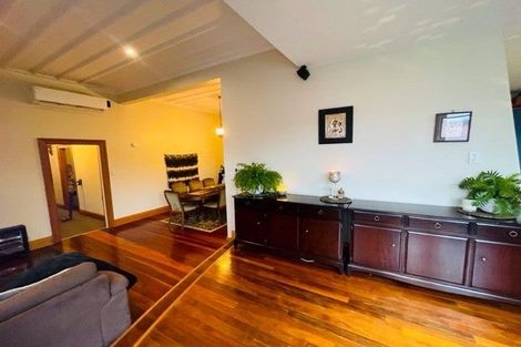 Photo of property in 43c Austin Street, Mount Victoria, Wellington, 6011