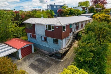 Photo of property in 2/6 Armstrong Grove, Hilltop, Taupo, 3330