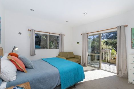 Photo of property in 63 Orchard Road, Hahei, Whitianga, 3591