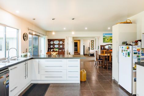 Photo of property in 26 Highland View Drive, Tokomaru, Palmerston North, 4474