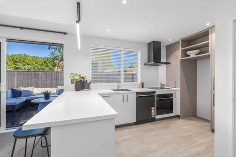 Photo of property in 157 Yaldhurst Road, Sockburn, Christchurch, 8042