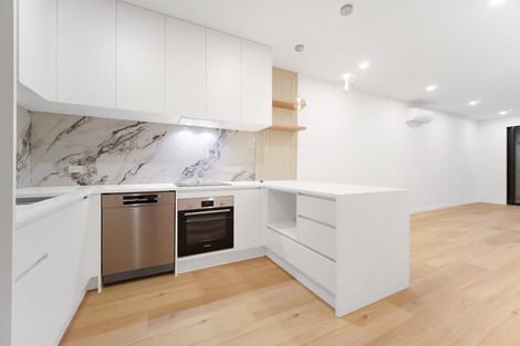 Photo of property in 12 Puihi Crescent, Massey, 0614