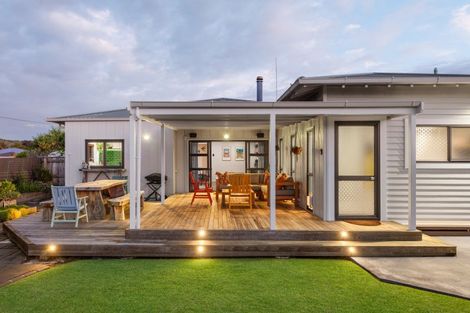 Photo of property in 74 Harris Street, Kaiti, Gisborne, 4010